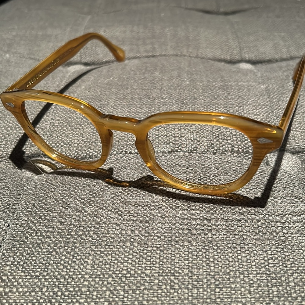 MOSCOT Glasses - Picture 3 of 8